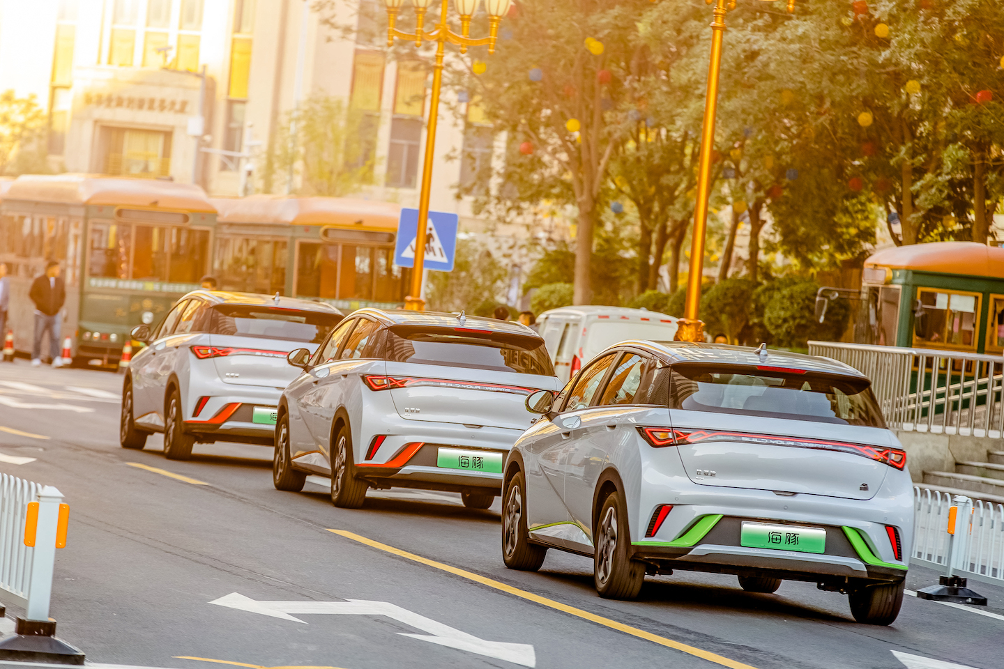 海鸥suv_海鸥车型_深度试驾比亚迪海鸥：它表现如何？