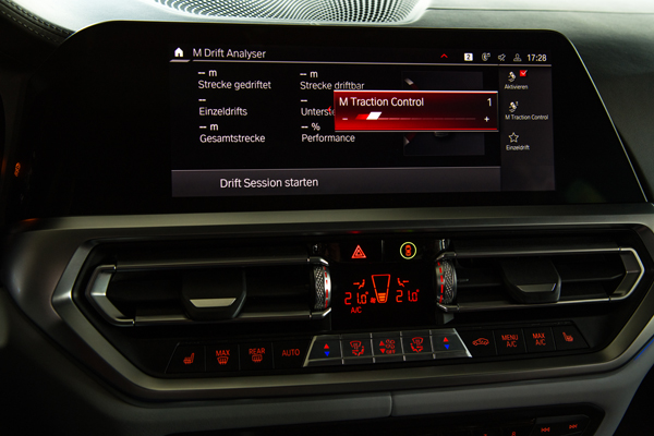 如何利用宝马汽车的科技提升驾驶乐趣？_宝马高科技车_宝马科技