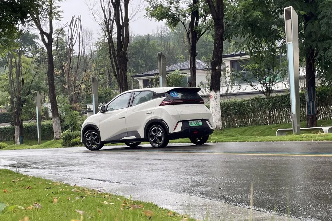 海鸥suv_深度试驾比亚迪海鸥：它表现如何？_海鸥车型