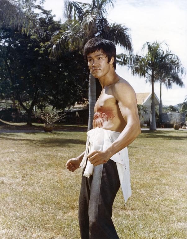 华语功夫巨星成龙、李连杰、李小龙如何推动中国电影走向国际