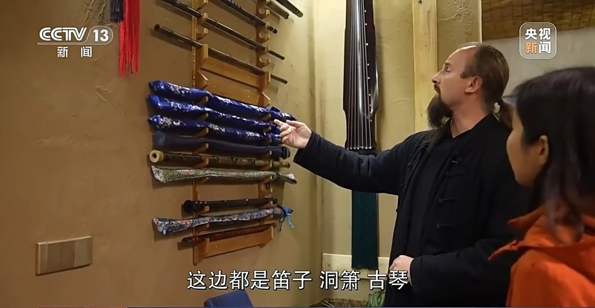 成龙的健康养生之道_成龙养生方法坚持自己的原则_成龙健身视频