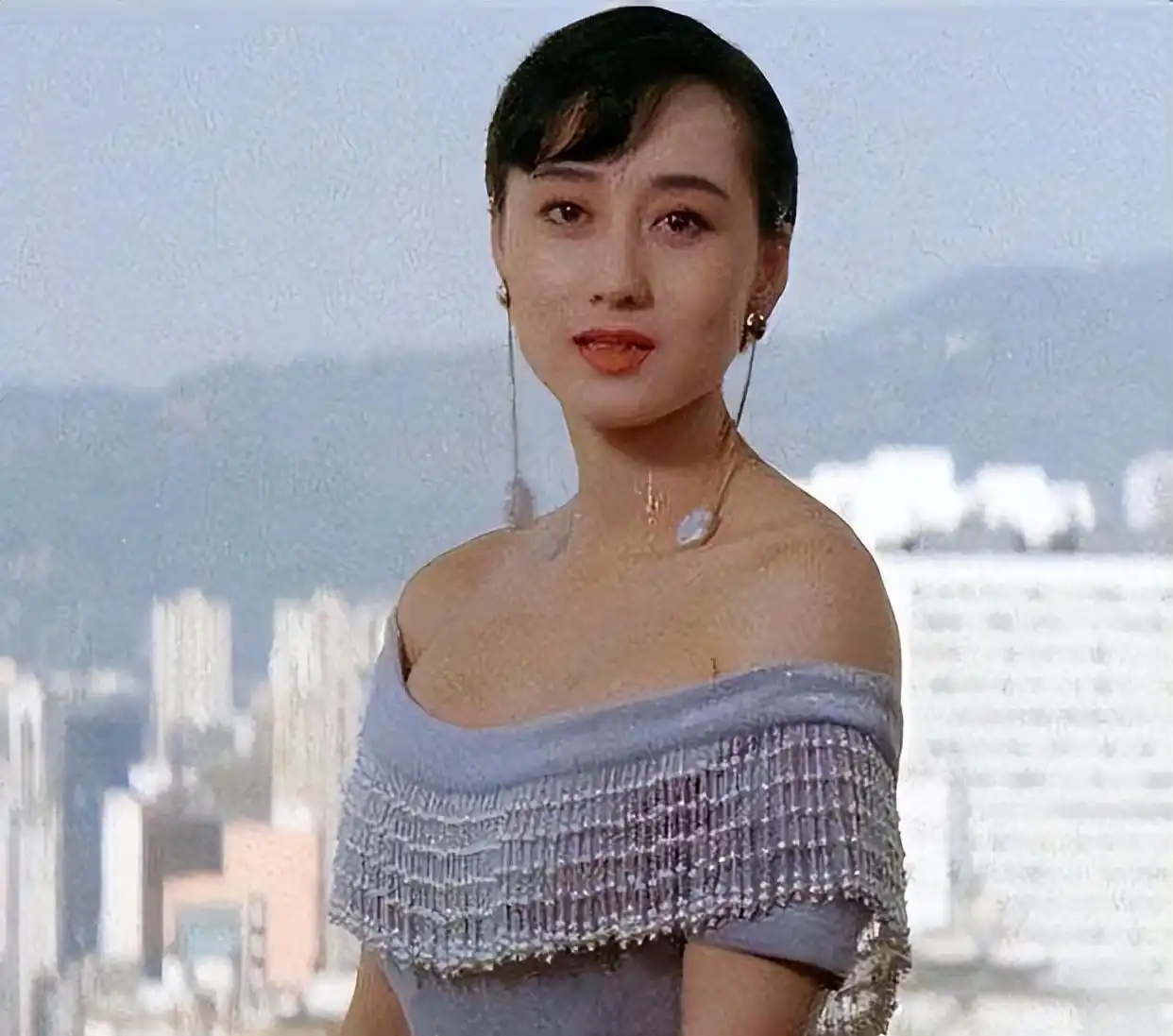 利智的个人成长与蜕变故事_蜕变成长励志的名言_蜕变成长励志的文案