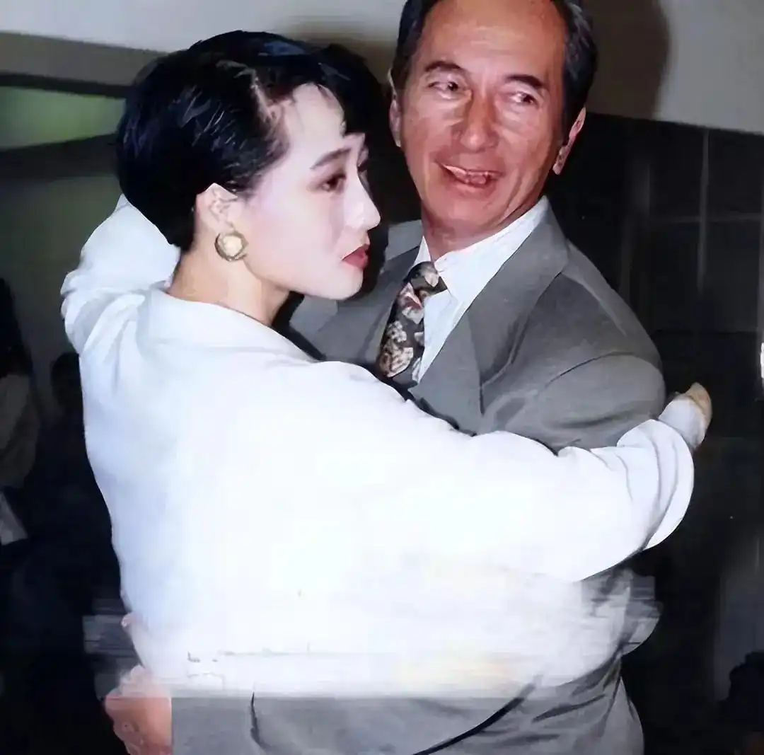 蜕变成长励志的短句_蜕变成长励志的例子_利智的个人成长与蜕变故事