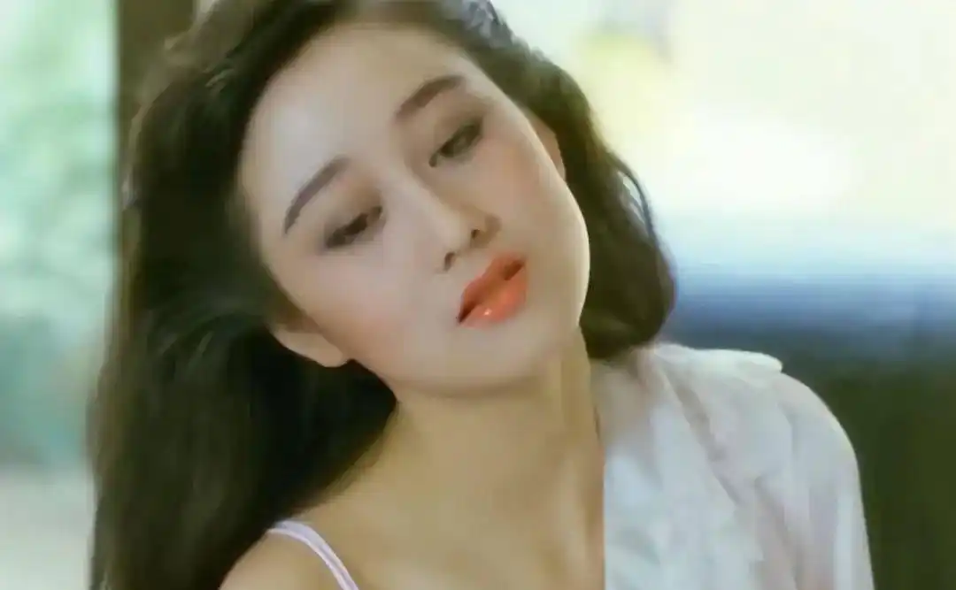 蜕变成长励志的短句_蜕变成长励志的文案_利智的个人成长与蜕变故事