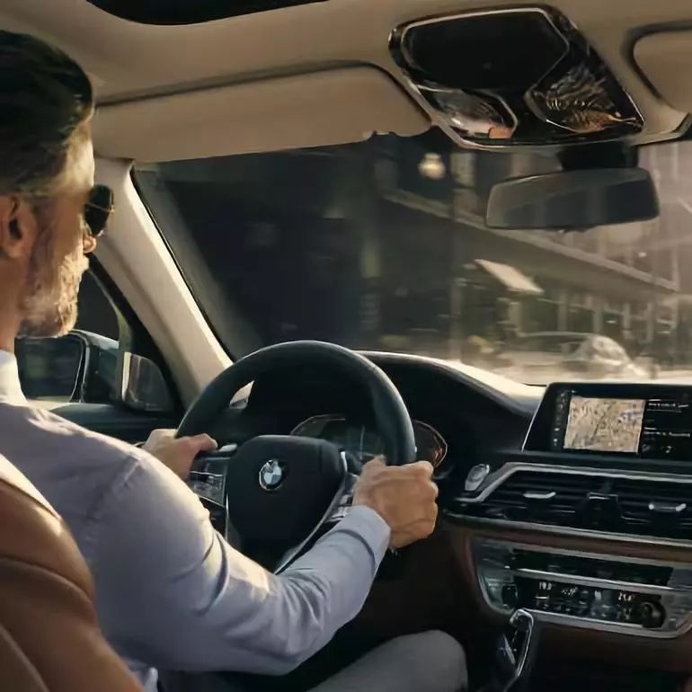 宝马bmw电动车_宝马的电动化之路：i系列车型的市场表现_宝马全新电动