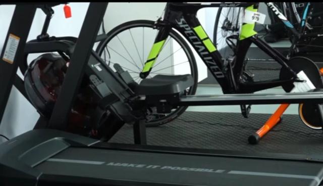 华为对产品质量的要求_影响华为手机需求的因素_华为手机的坚固品质如何影响用户选择？