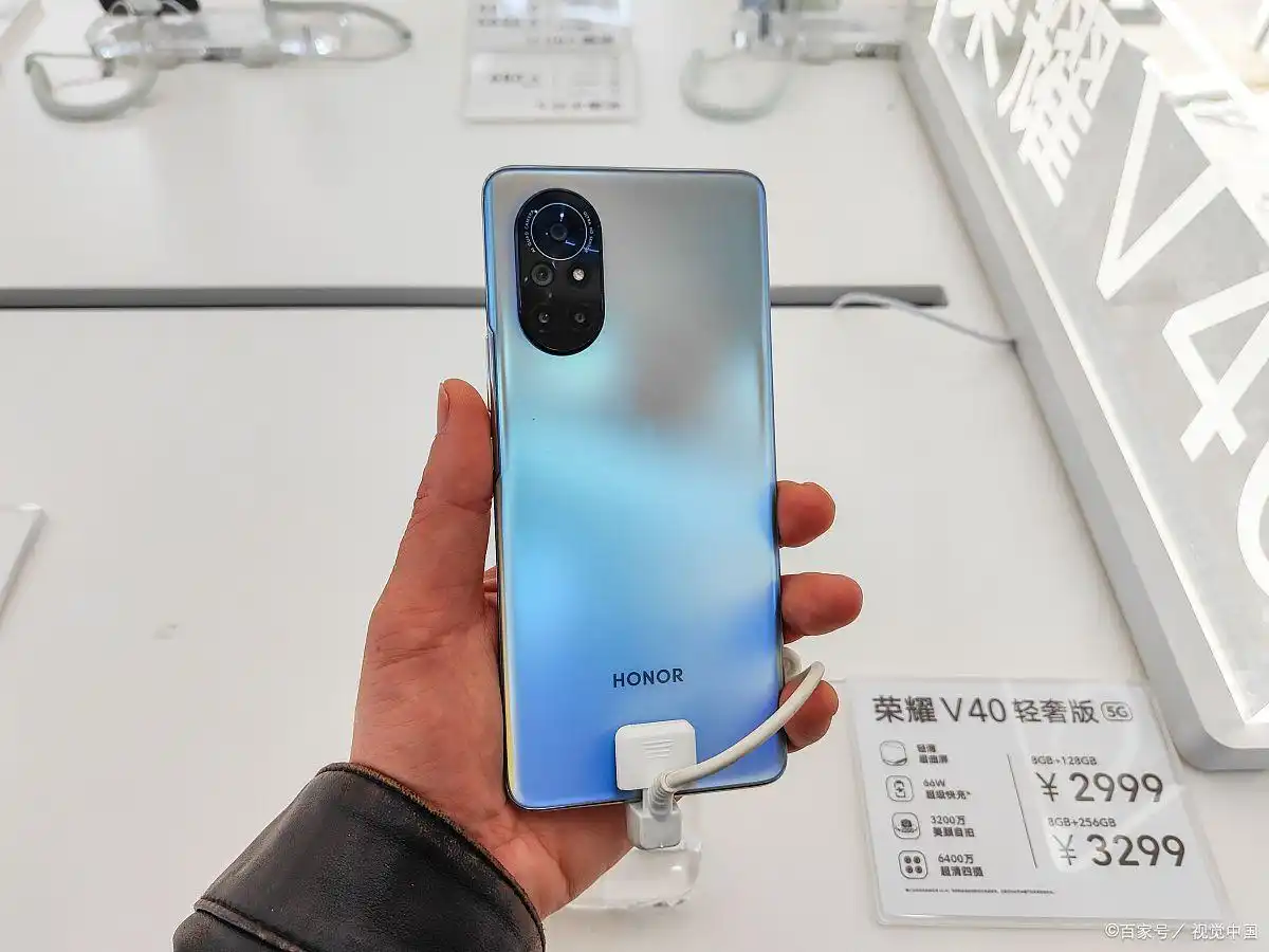 华为手机：创新技术引领5G与AI潮流，卓越拍照性能赢得全球赞誉