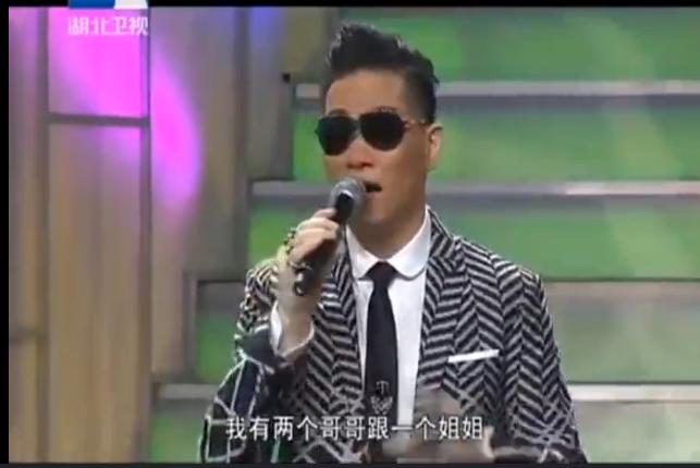 张柏芝的音乐才华与个人专辑_丹娜云妮个人才华_网爆张栢芝黑木耳54张