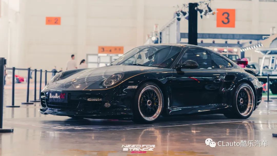 车慧互动和易车关系_迈凯伦的赛车文化与全球车迷的互动_迈坤赛车