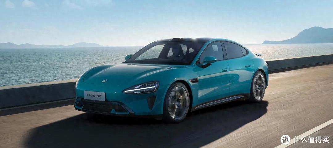 小米SU7试驾体验：性能强劲、操控精准的智能电动轿跑