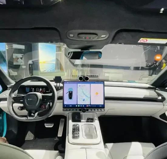 精准的操控体验：小米汽车的驾驶理念_小米理想汽车_小米概念车视频