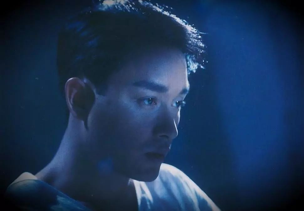 我爱我家贾圆圆追星张国荣，90年代追星缩影