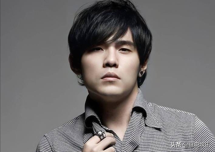 华晨宇的经典歌曲在KTV热唱榜上居高不下_华晨宇的经典歌曲在KTV热唱榜上居高不下_华晨宇的经典歌曲在KTV热唱榜上居高不下